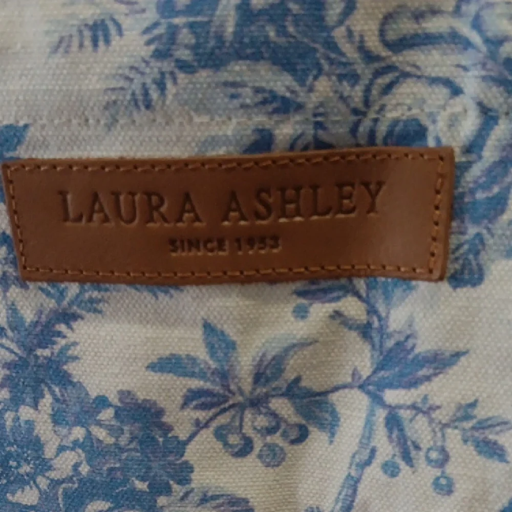 Laura Ashley Blue Floral Tote Bag - Picture 2 of 7